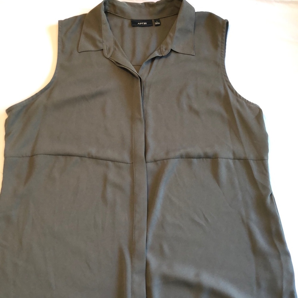 Apt 9 Olive Green Sleeveless Top